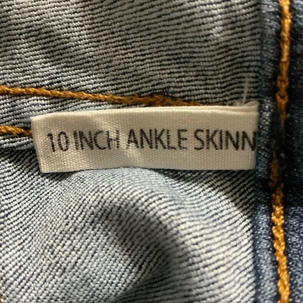 Rag to Bone New York Blue Jeans Distressed Women's Jeans Sz 28